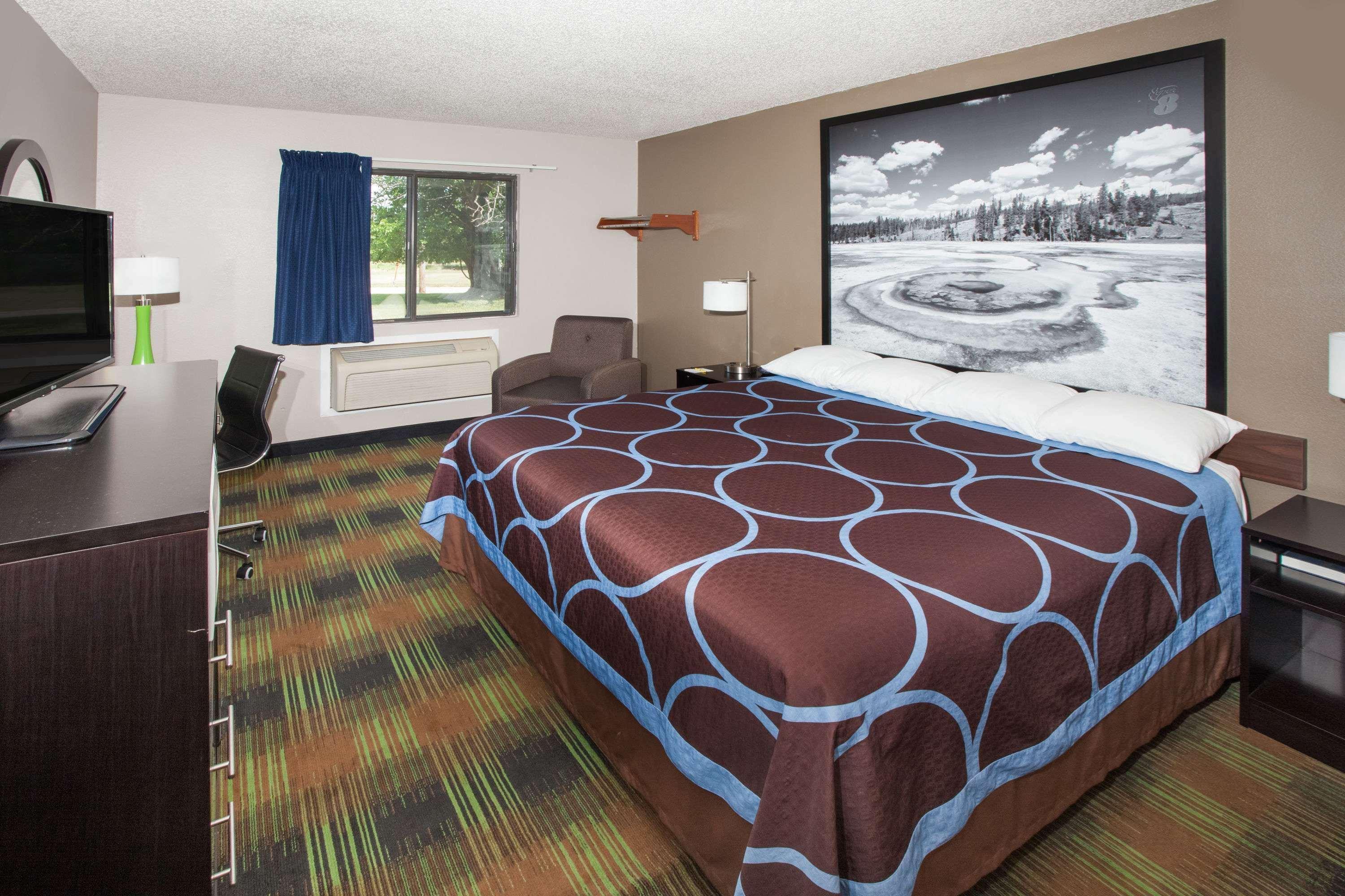 Super 8 by Wyndham Keokuk Hotel Eksteriør billede